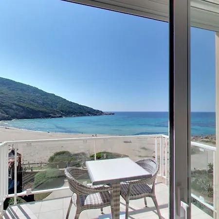 Lilium Maris Hotel Tizzano