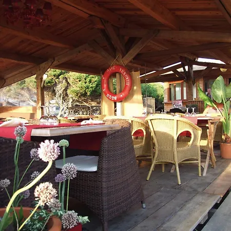 Lilium Maris Hotel 4*