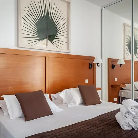 Lilium Maris Hotel Tizzano